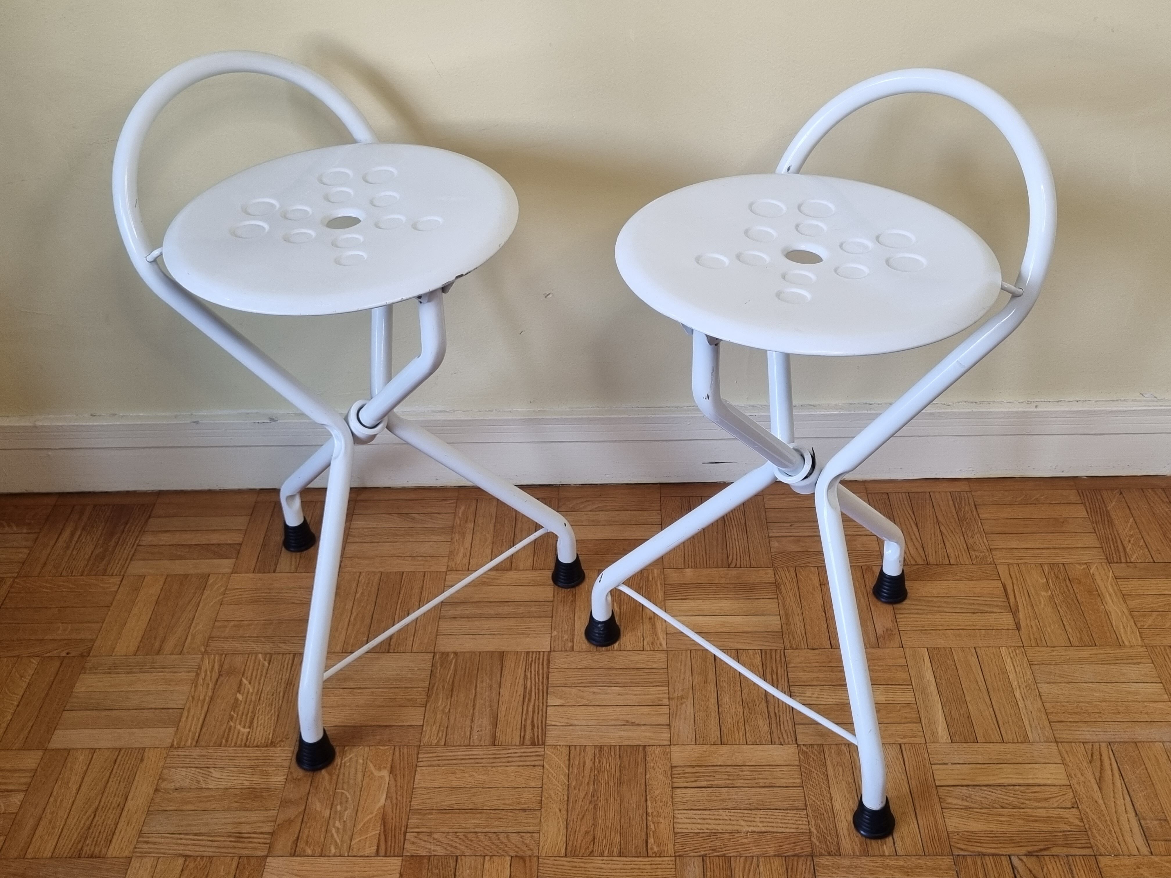Paire de tabourets pliants vintage "Tubecon" Marinakis, années 80