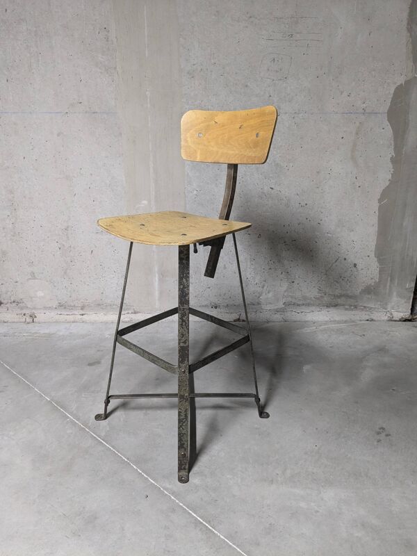 Chaise haute d'atelier Bienaise, chaise industrielle vintage