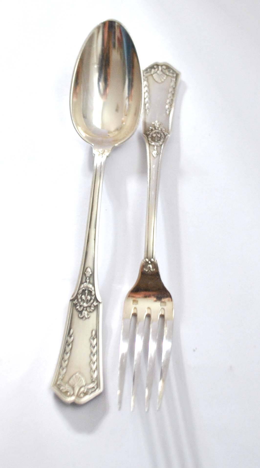 Lot 24 EMPIRE Silver Metal Table Cutlery SFAM model "Sans embarrass" 12 forks and 12 spoons