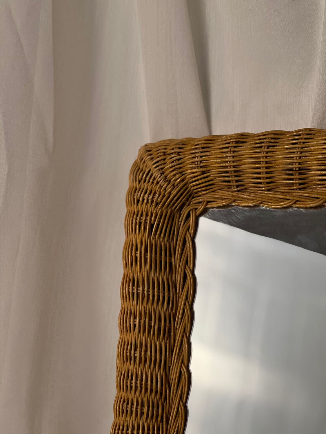 Wicker mirror