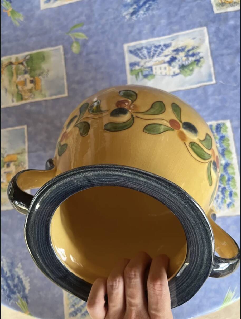 Provençal vase with two handles Poët-Laval
