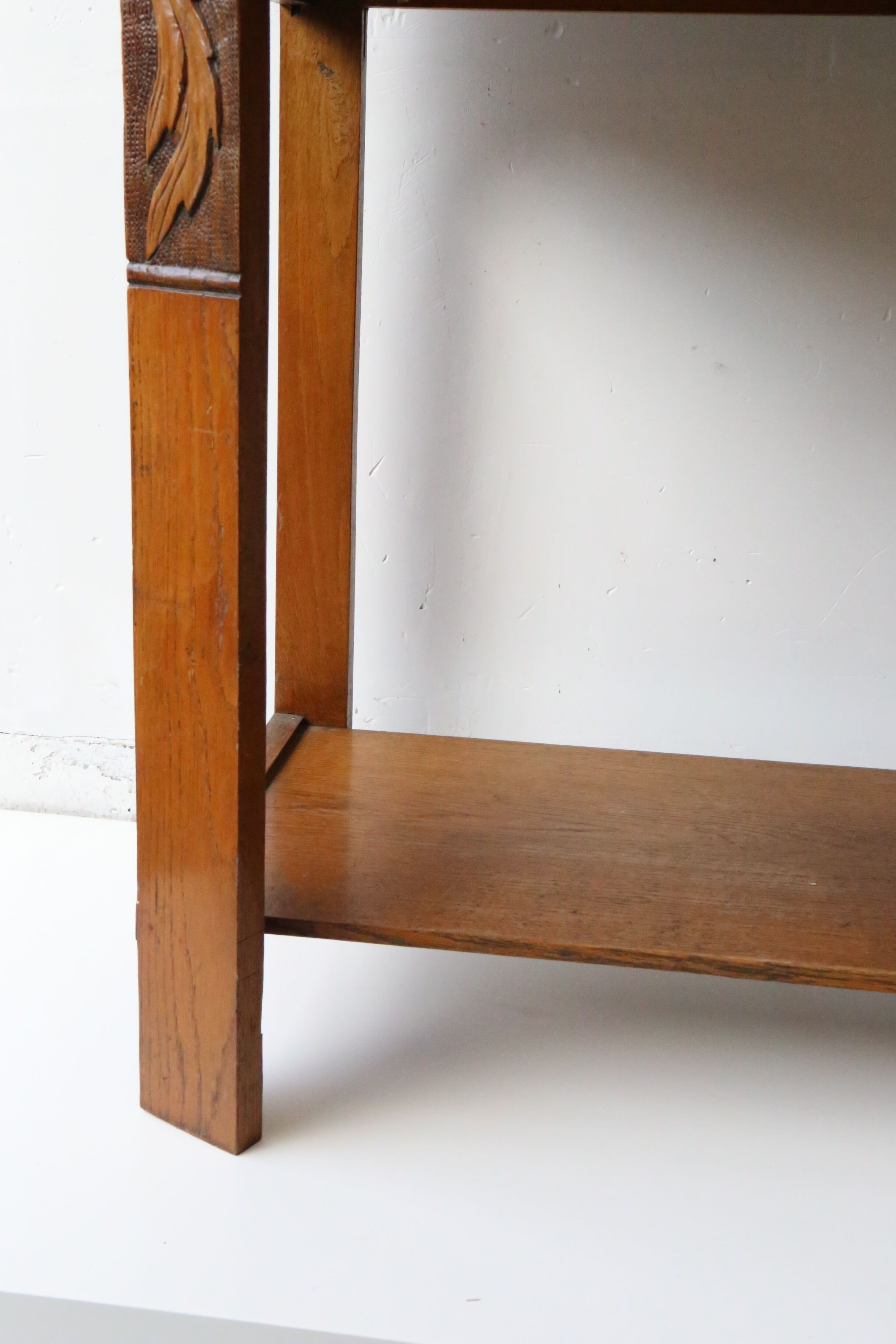 Art deco floral carved healing, 1920s