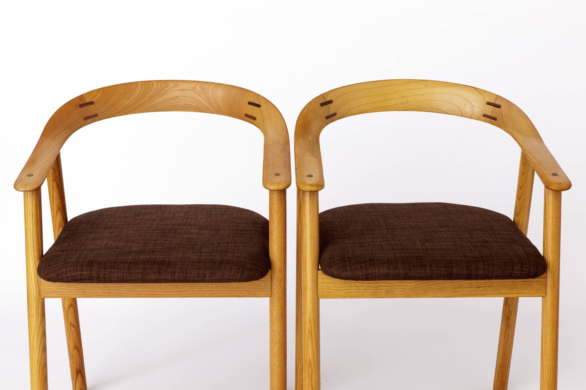 Lot de 6 chaises de salle à manger vintage en chêne – Probablement danoises, années 1970 – Rénovées