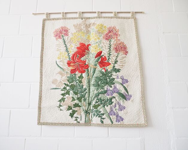 Quilt Tapestry Mid Century In Pastel Colors