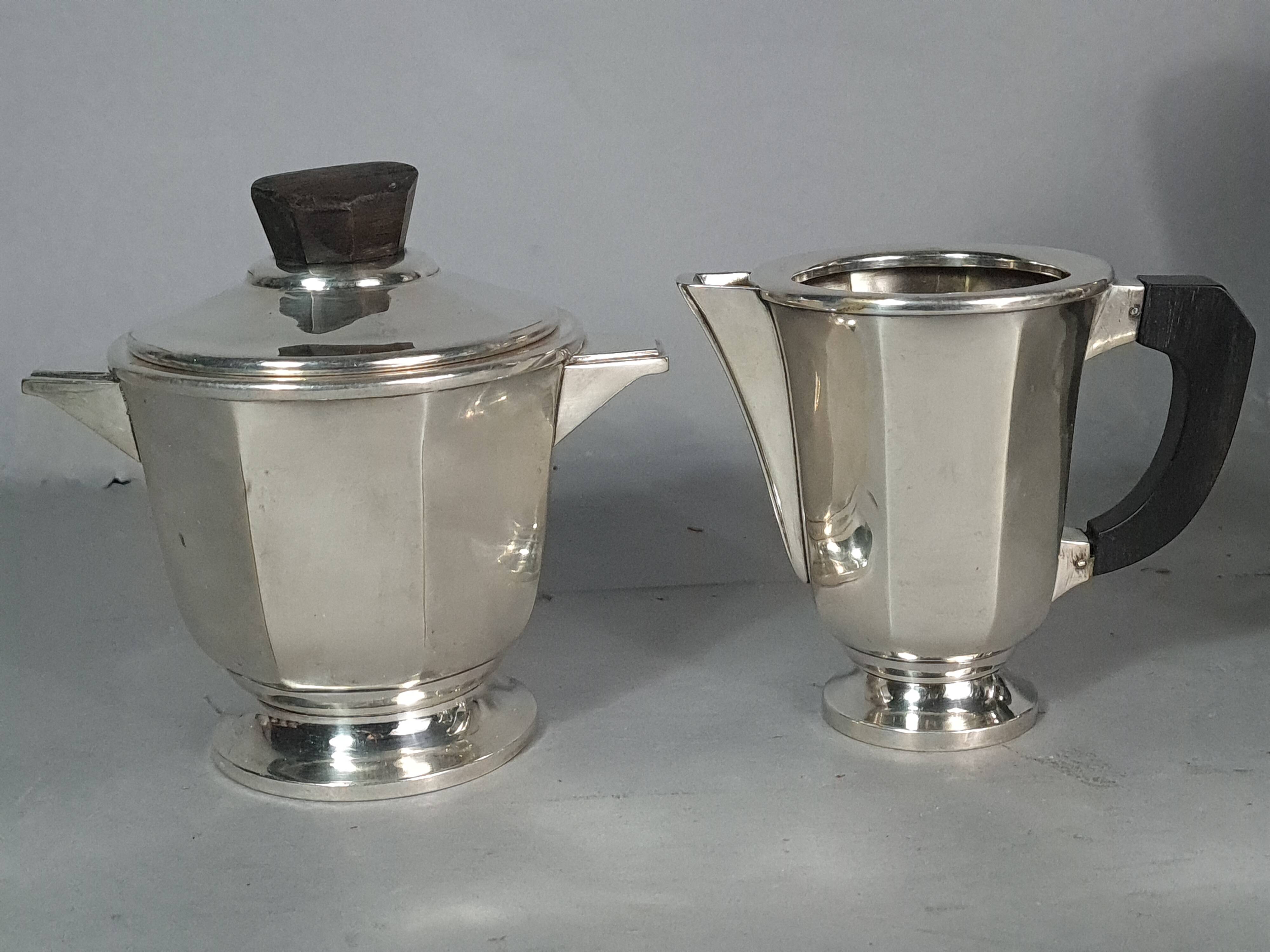 Service café & thé Art déco métal argenté et palissandre S889