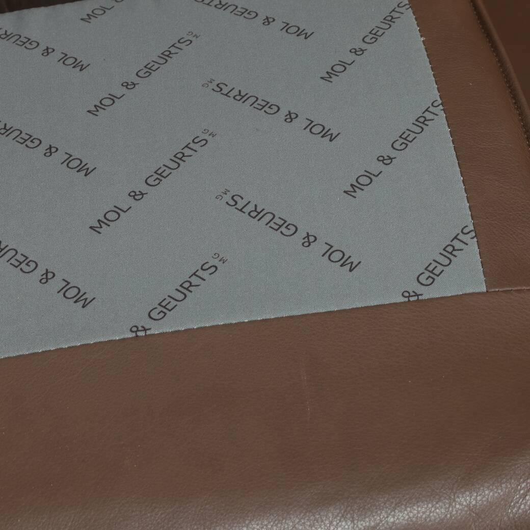 Three Seater Sofa model 757 by Leolux, 1970s