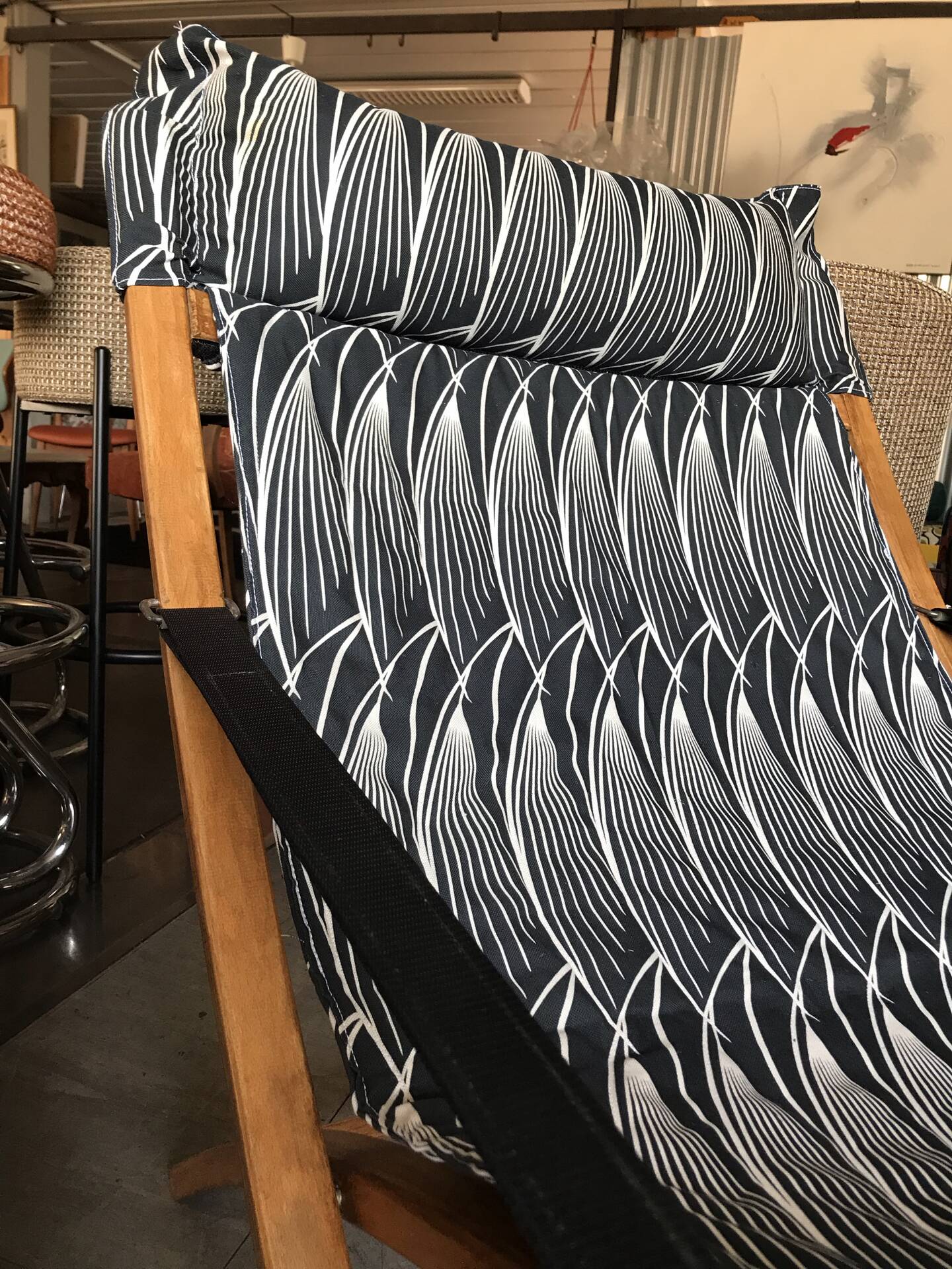 80s deckchairs