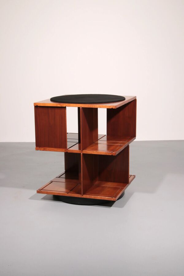 Bibliothèque modulaire rotative Gianfranco Frattini modèle 823, 1963 Italie