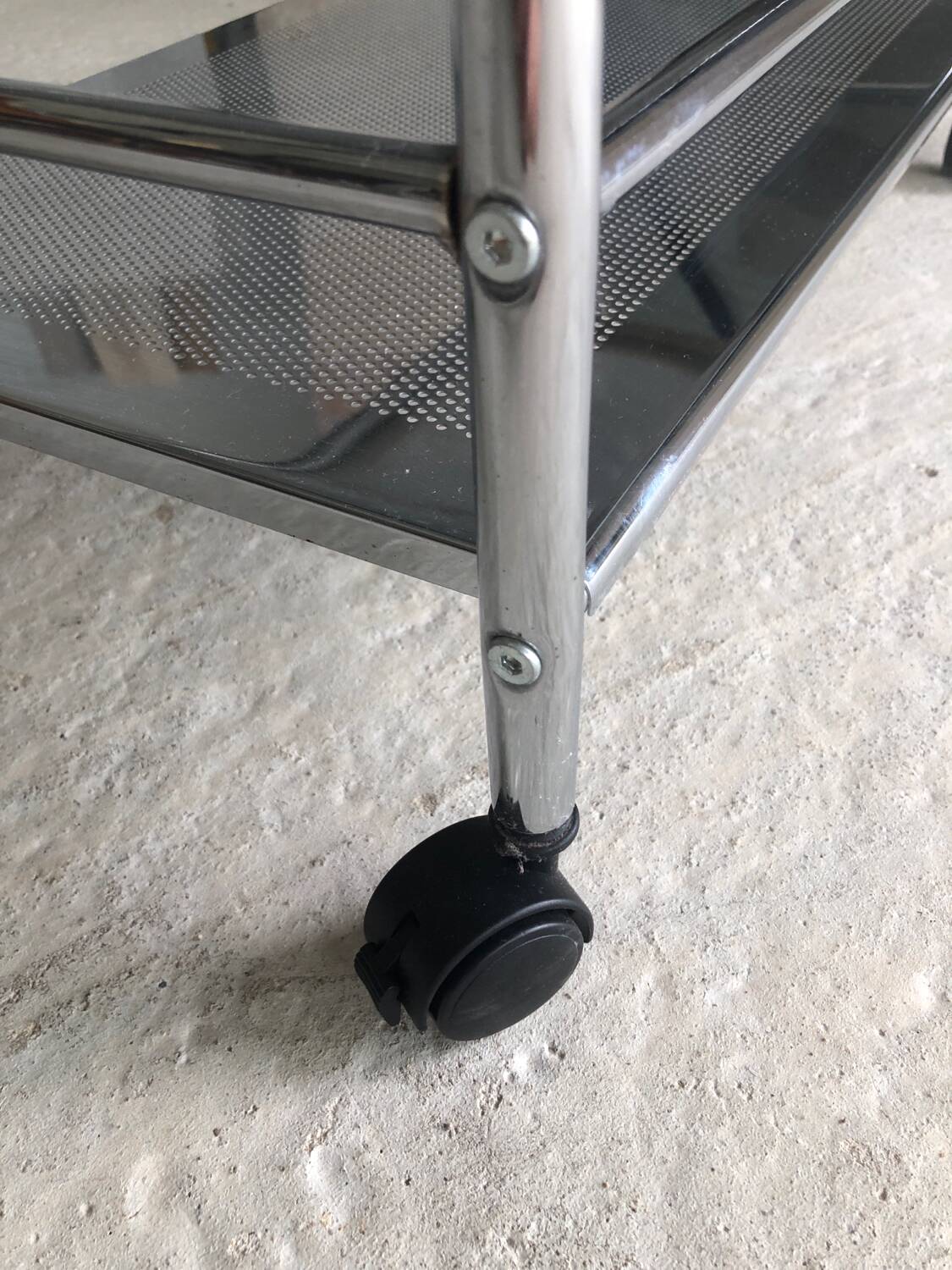 Industrial-style bathroom trolley on casters