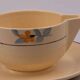Saucière vintage en céramique Saint-Amand crème et à motifs fleuris