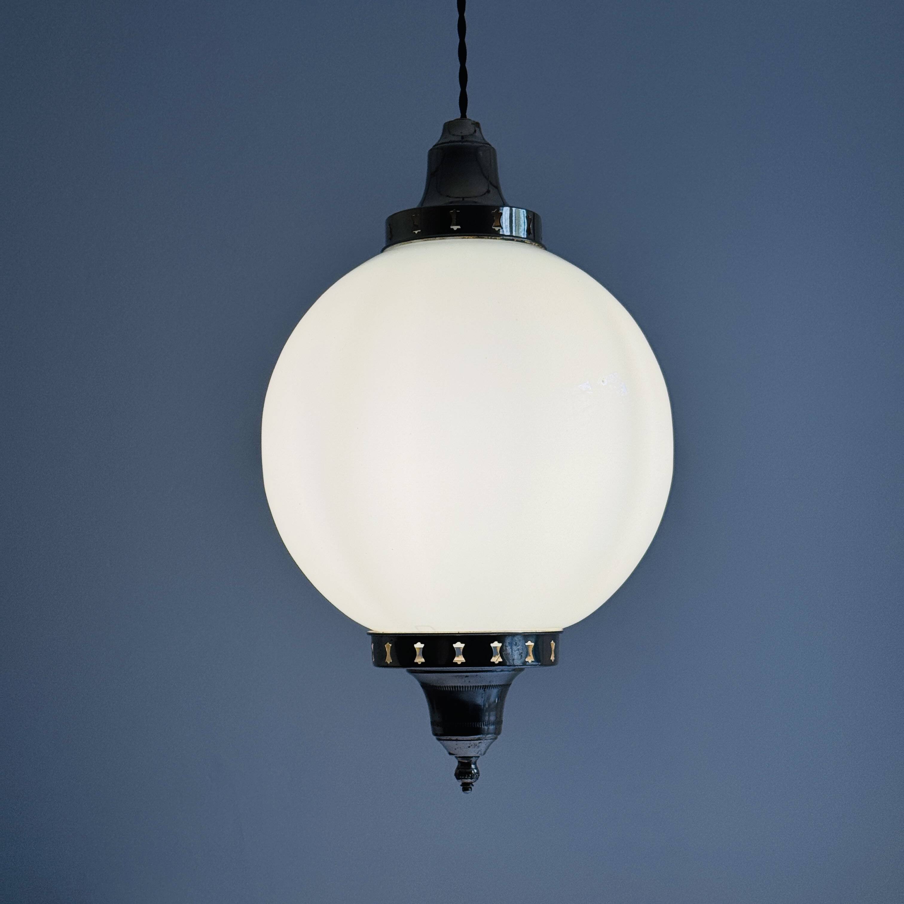 Vintage 23 cm XL opaline pendant light