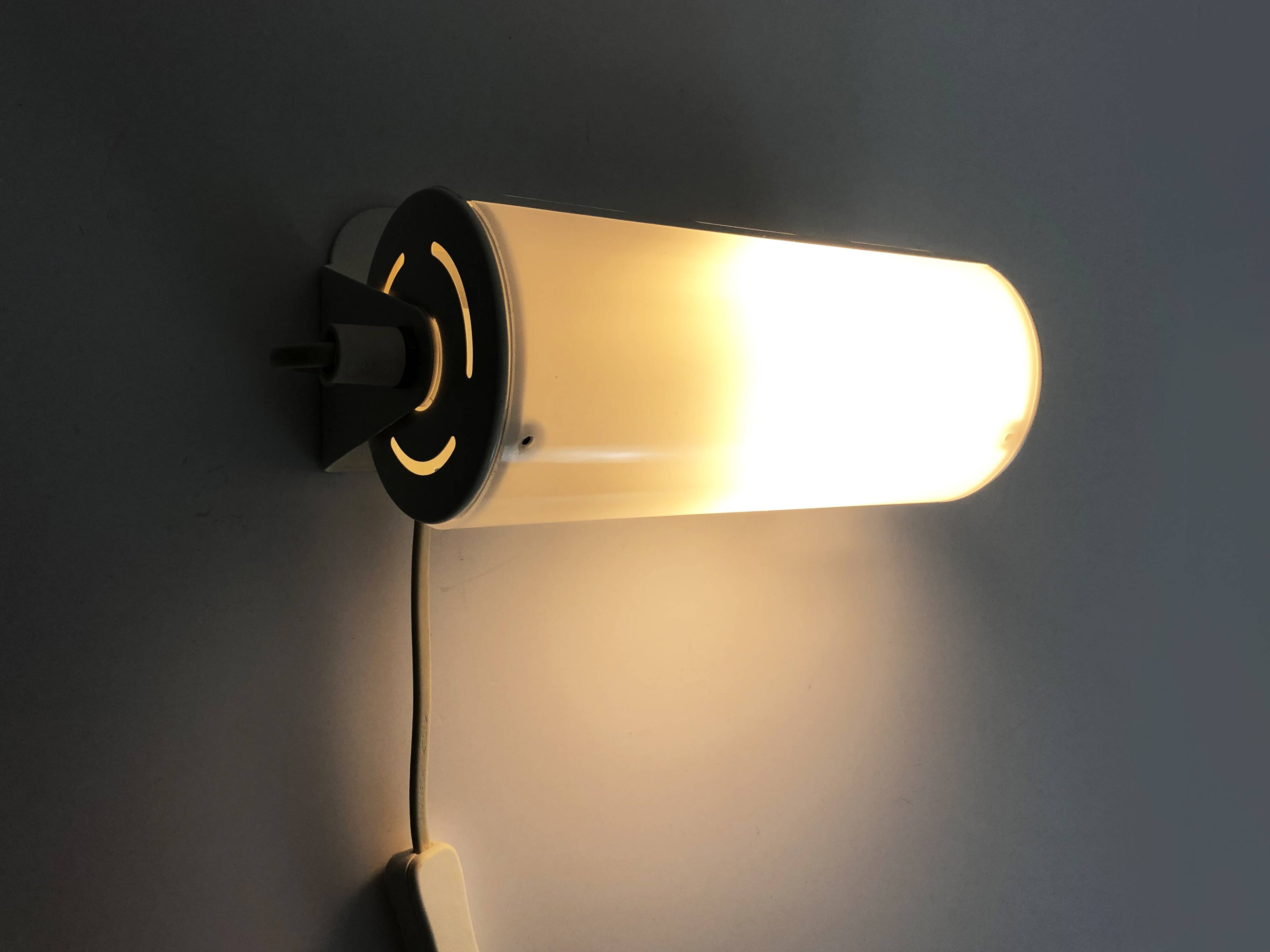 Pair of Ikea Typ V1013 wall lights. Vintage 80s