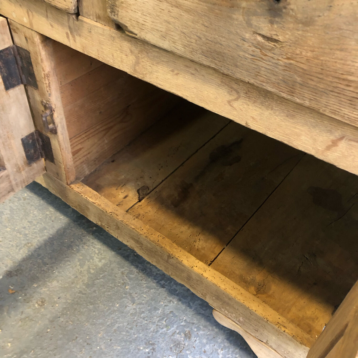 Wooden counter XIXth