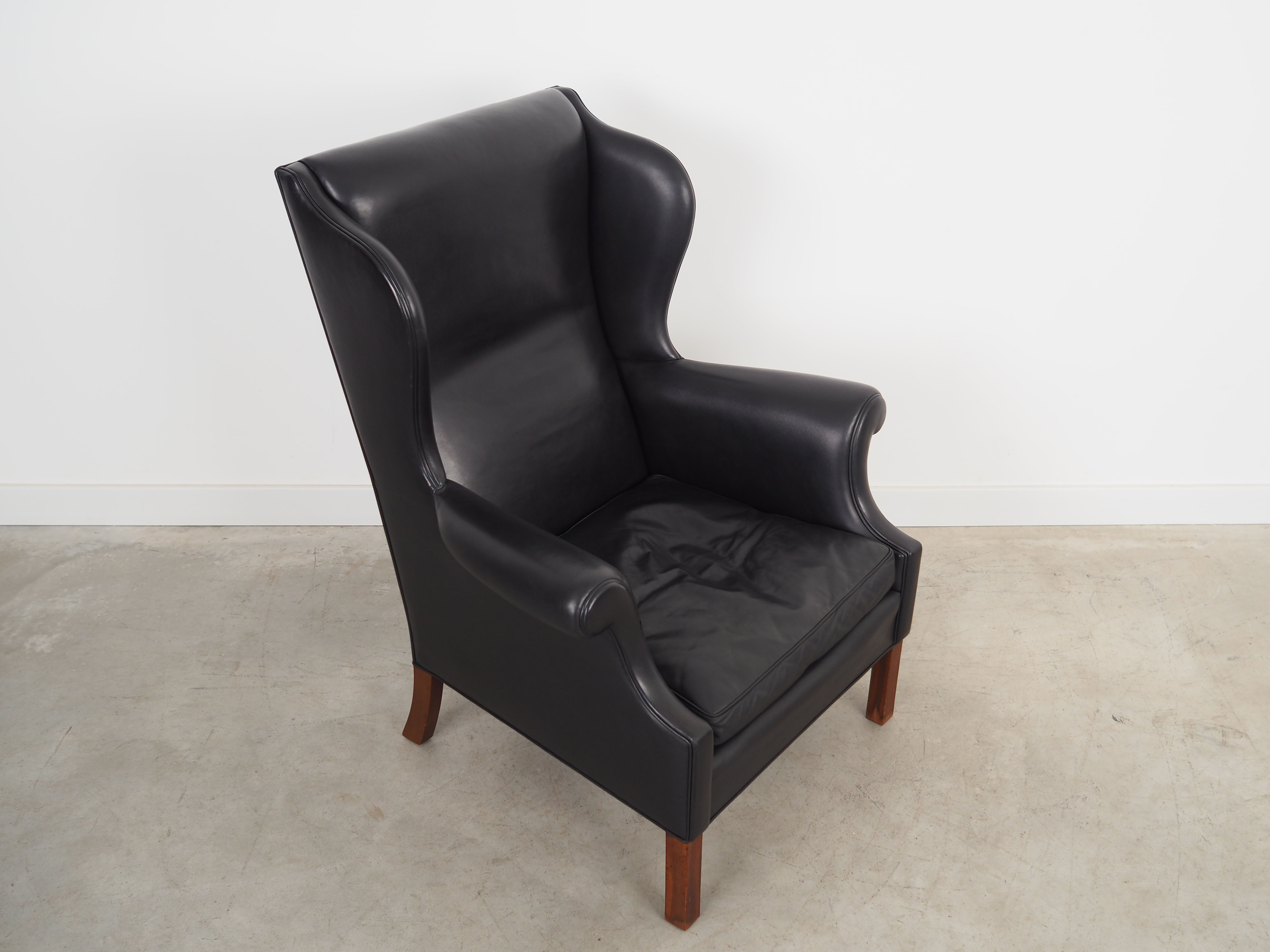 Black leather armchair, Danish design, 1970s, production: Denmark