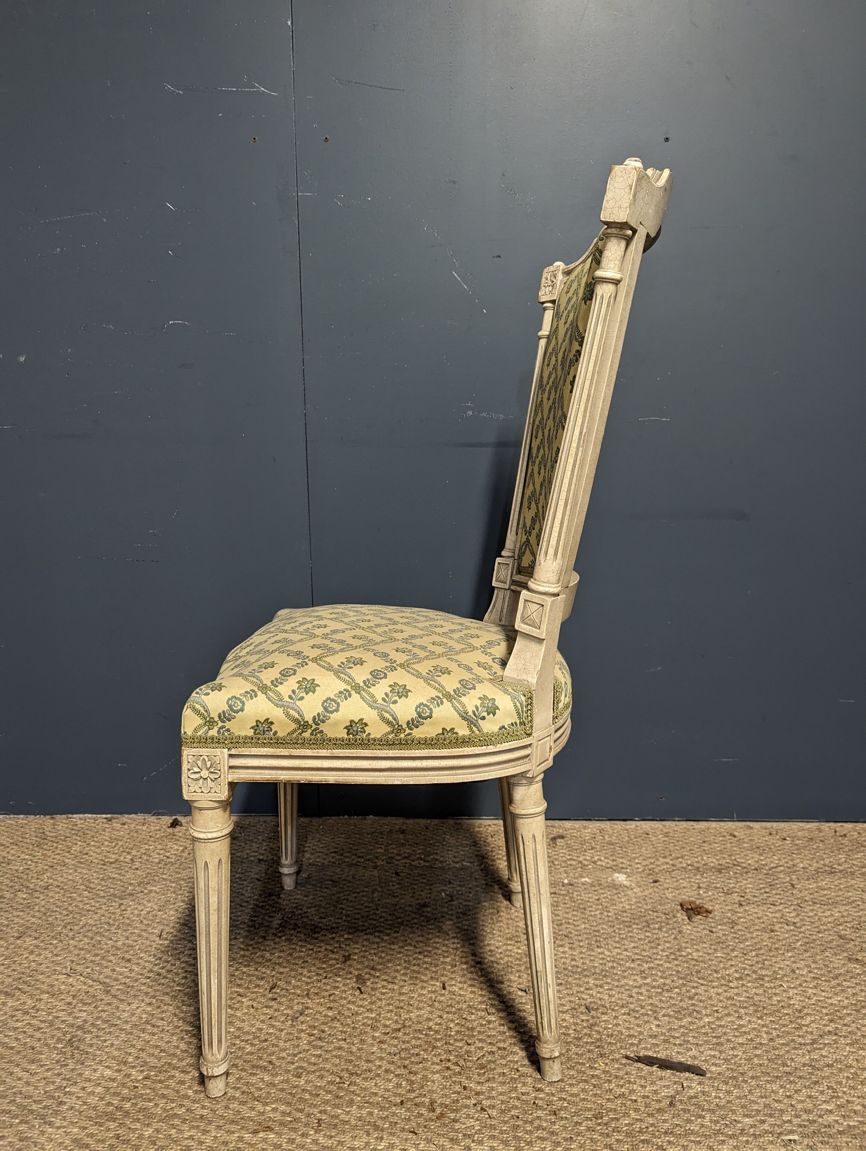 4 Louis XVI style chairs