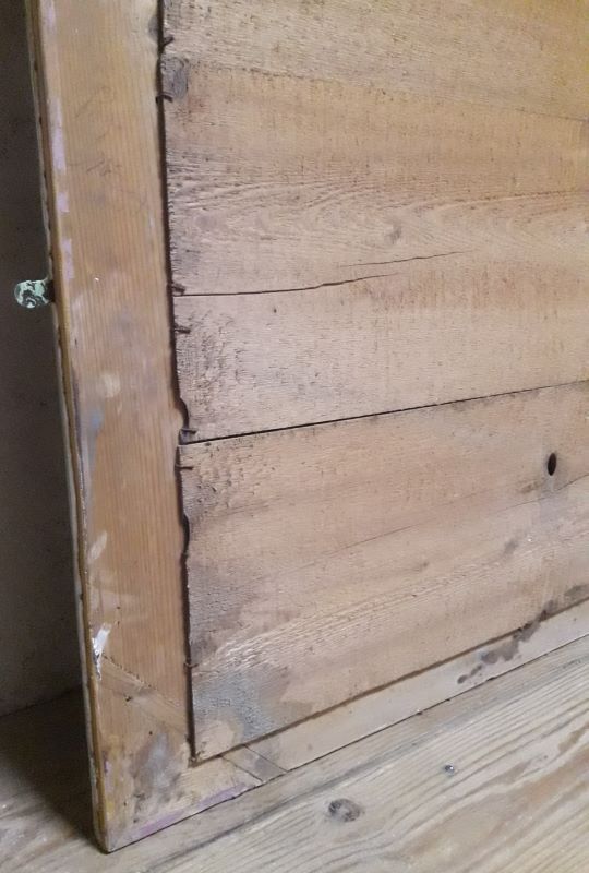 Golden Louis Philippe mirror H122xW84cm with gilded motifs.