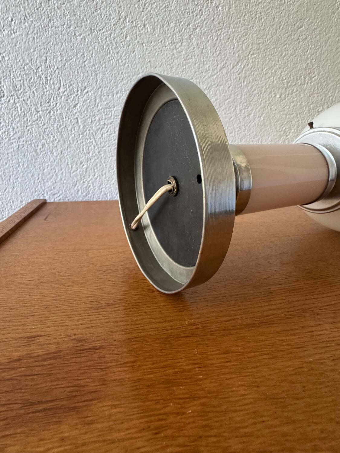 Small Art Deco Bauhaus opaline lamp