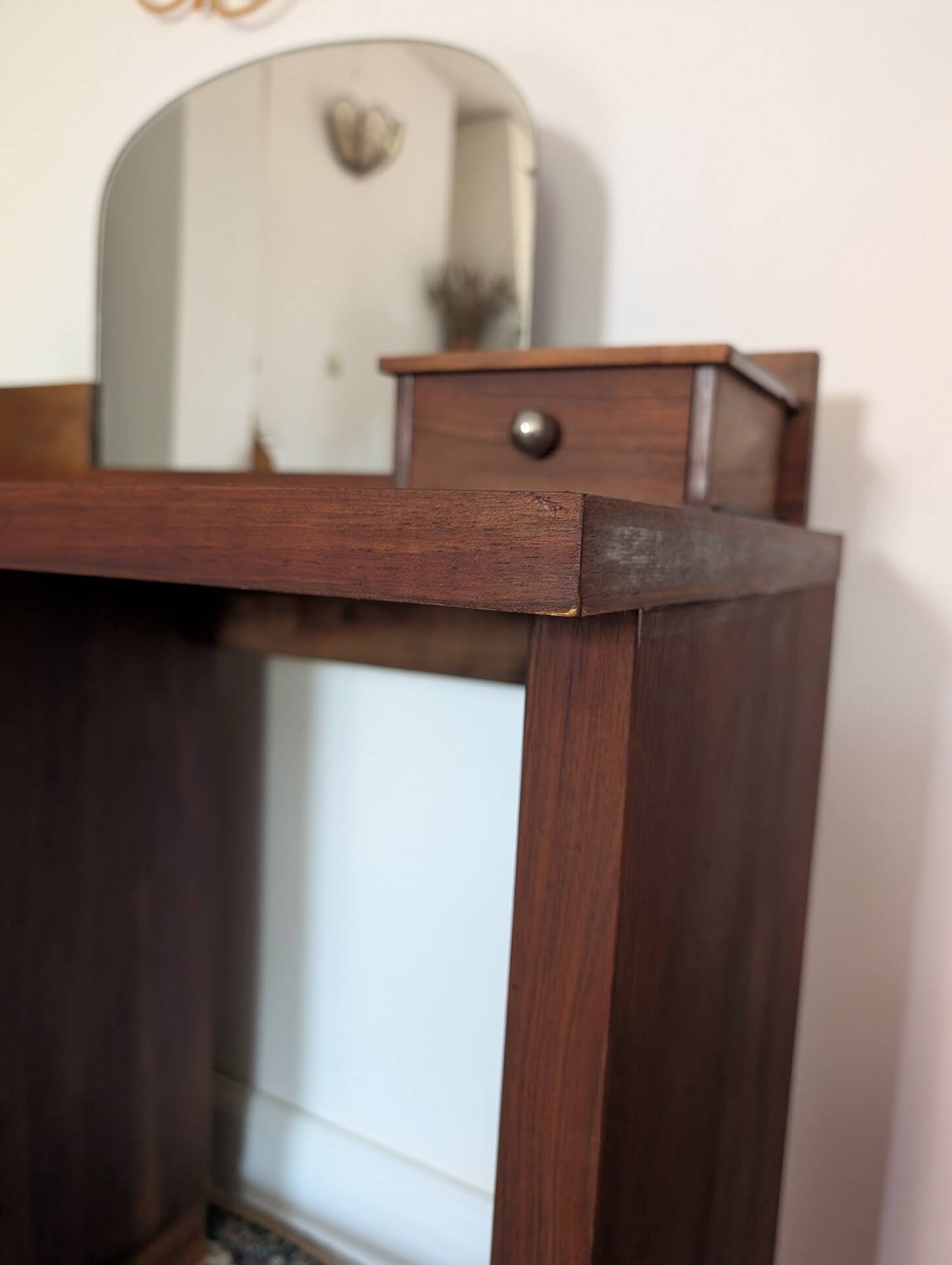 Coiffure bureau modulable rénové art déco