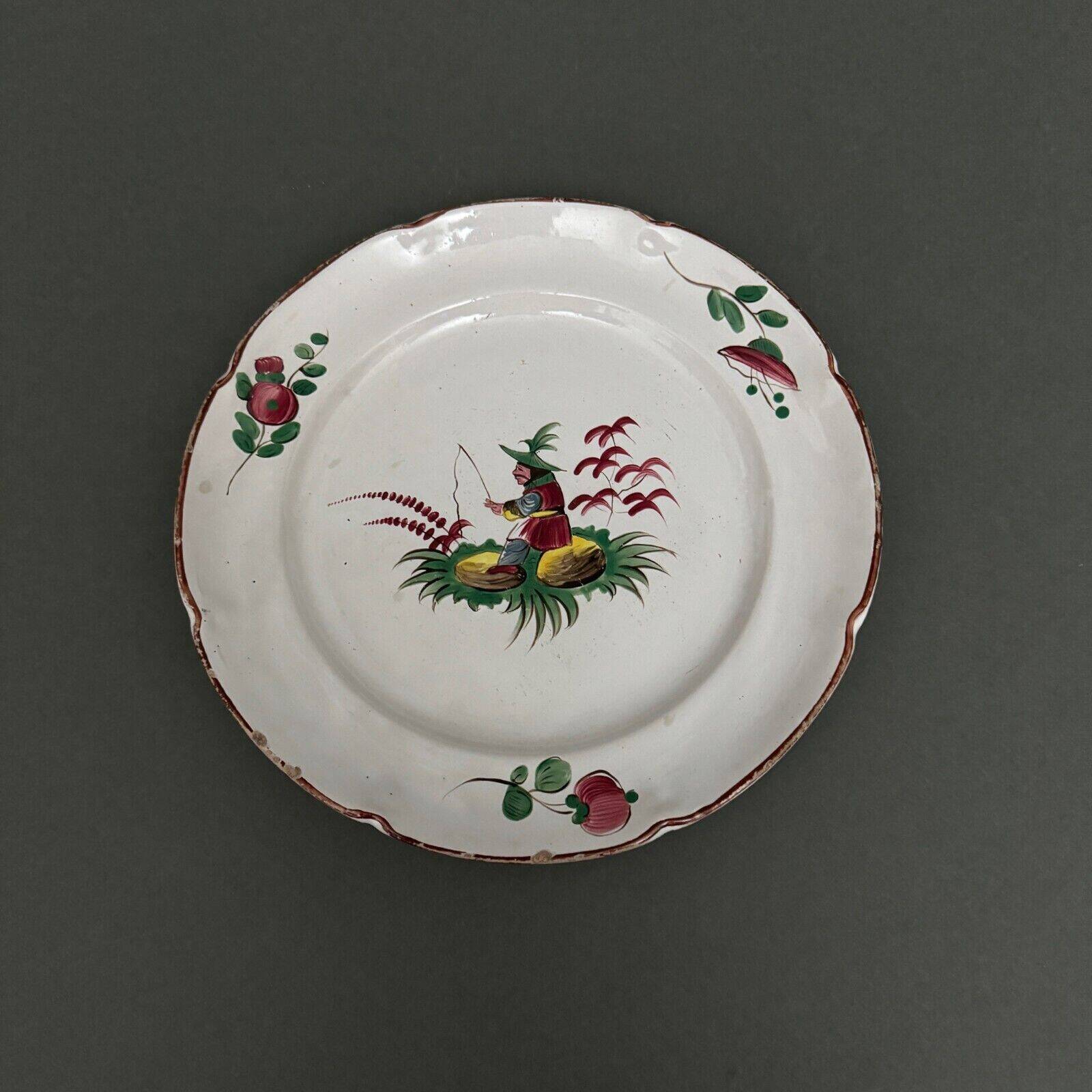 18th century Islettes earthenware plate with Chinese decoration