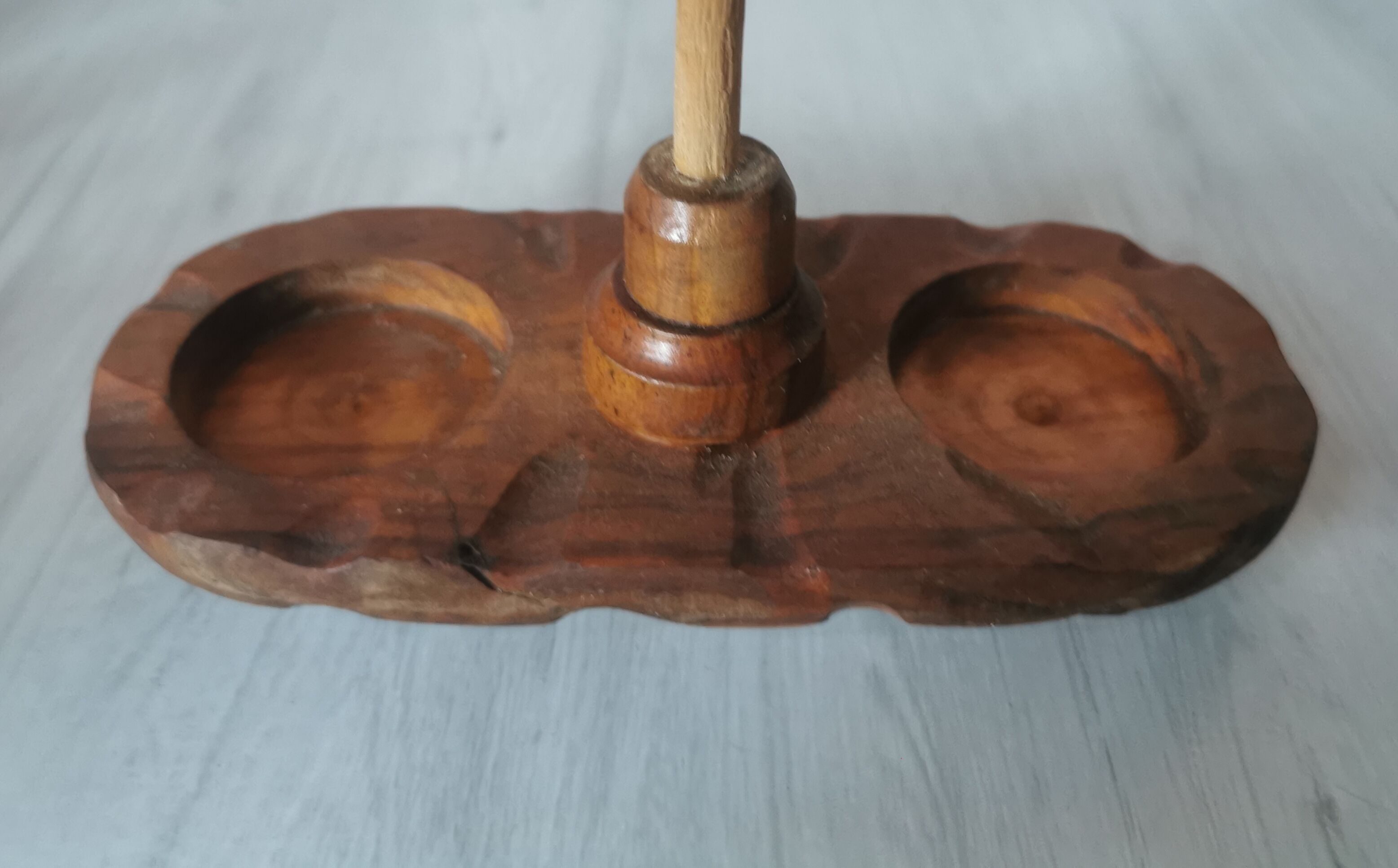 Carved wood shells salt and pepper shaker