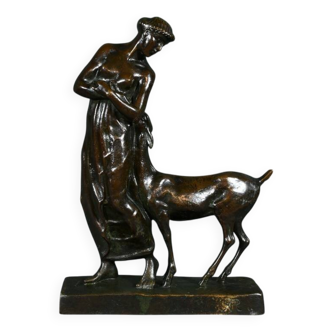 Bronze “Woman with Fawn”, Atelier Primavera – 1930
