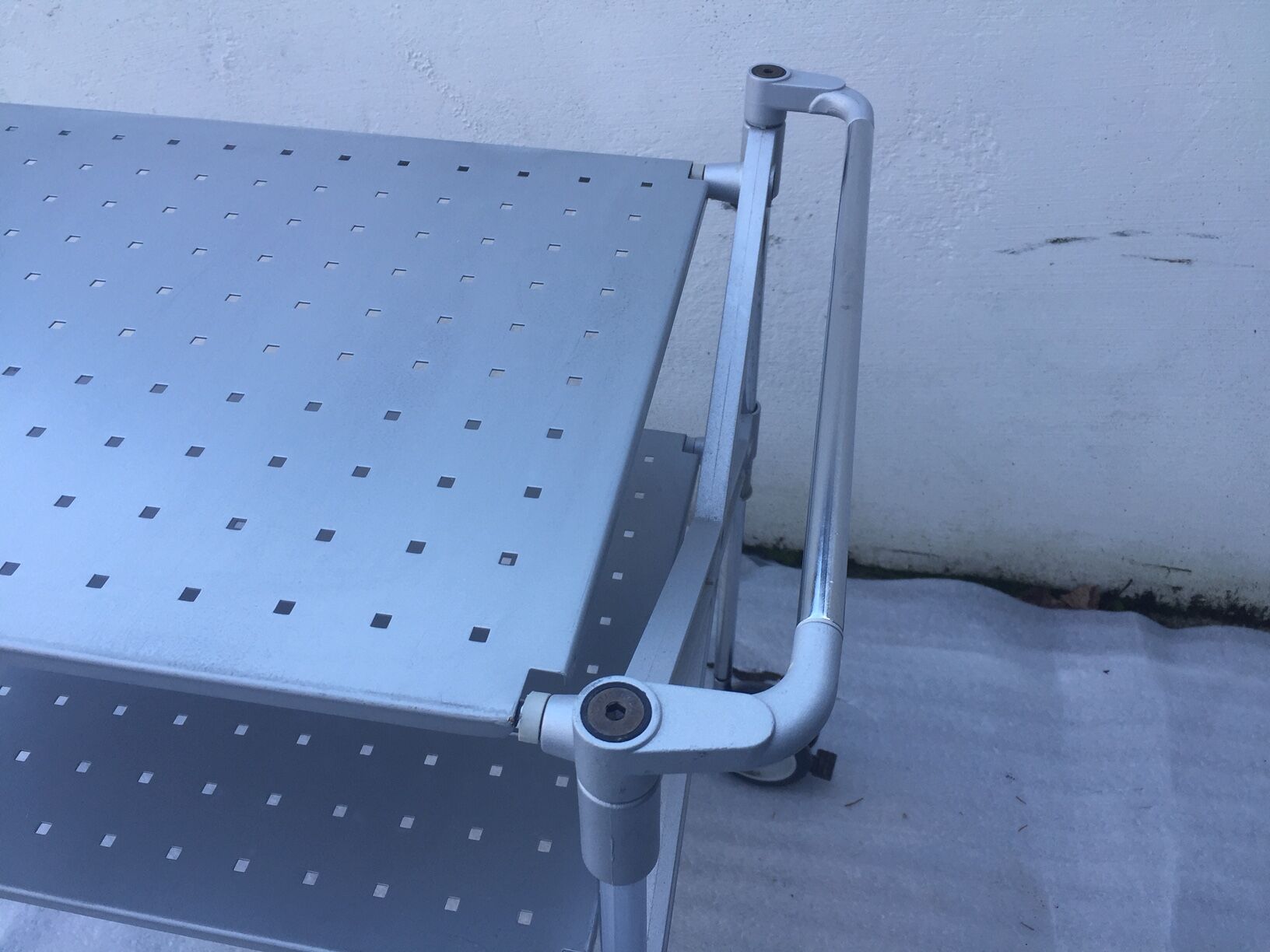 Dessert, trolley model "oxo" by Antonio Citterio for Kartel