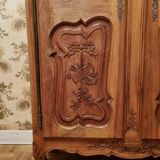 Small Provençal library