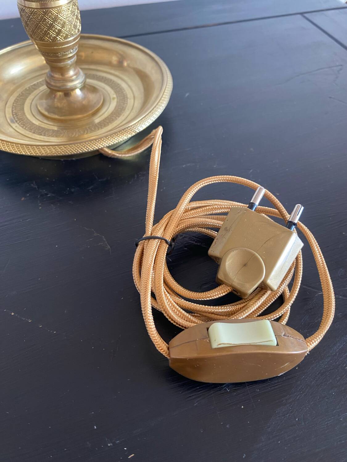 Lampe bouillotte 2 feux style empirique
