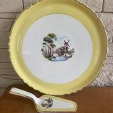 Pie tray and its small earthenware scoop Windmill