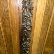 Armoire Hollandaise a coussins de style Renaissance en bois massif