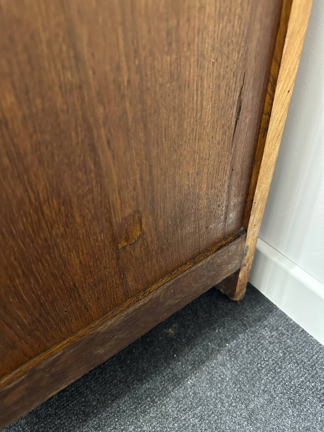 Commode pieds compas vintage