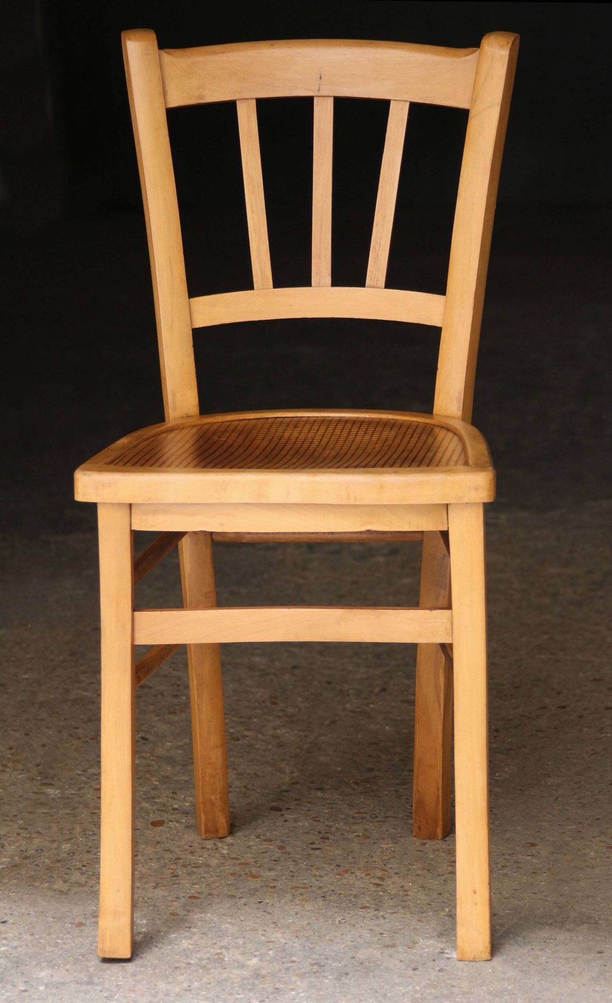 Chaise de bistrot en bois courbé (début XXeme).