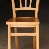 Bistro chair in curved wood (early 20th century).