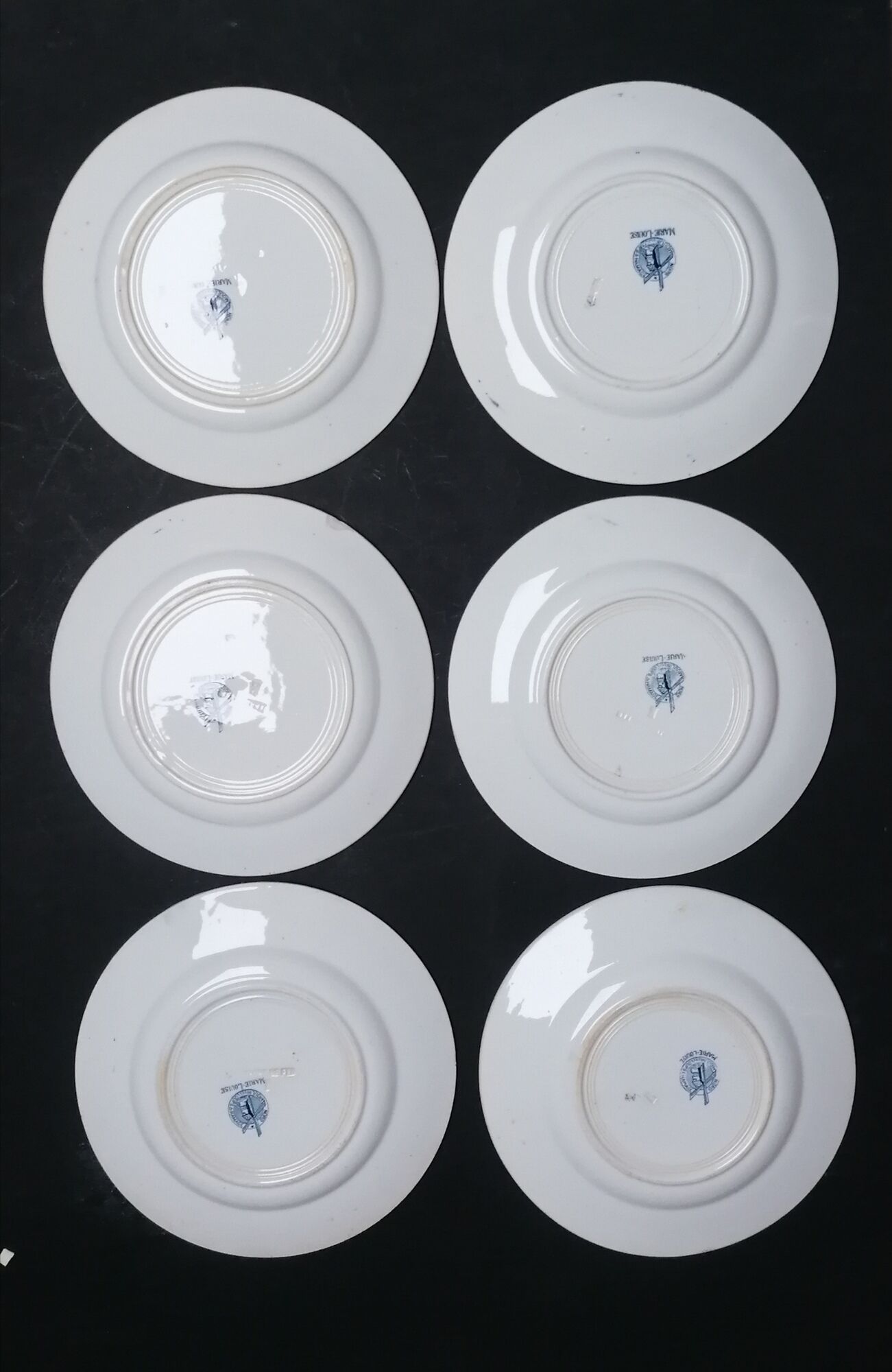 6 plates iron earth Moulin des Loups and Hanage Marie-Louise