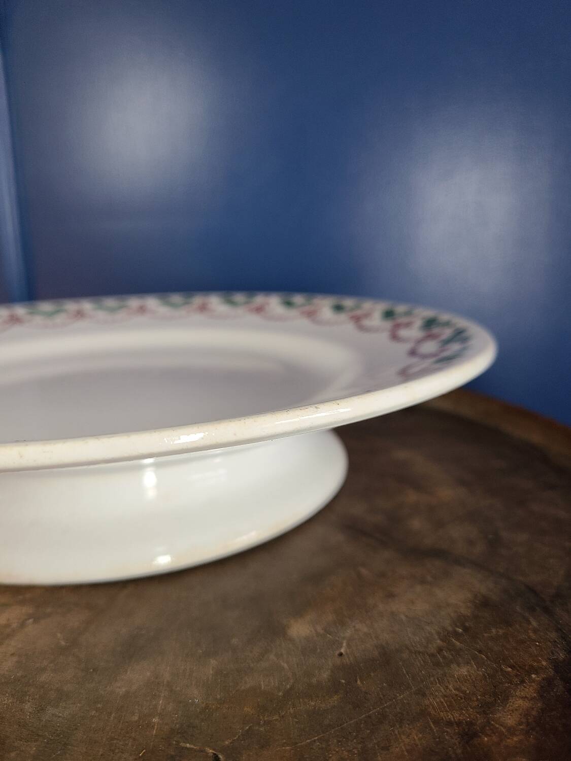 Old dish on foot / porcelain compotier moulin des loups