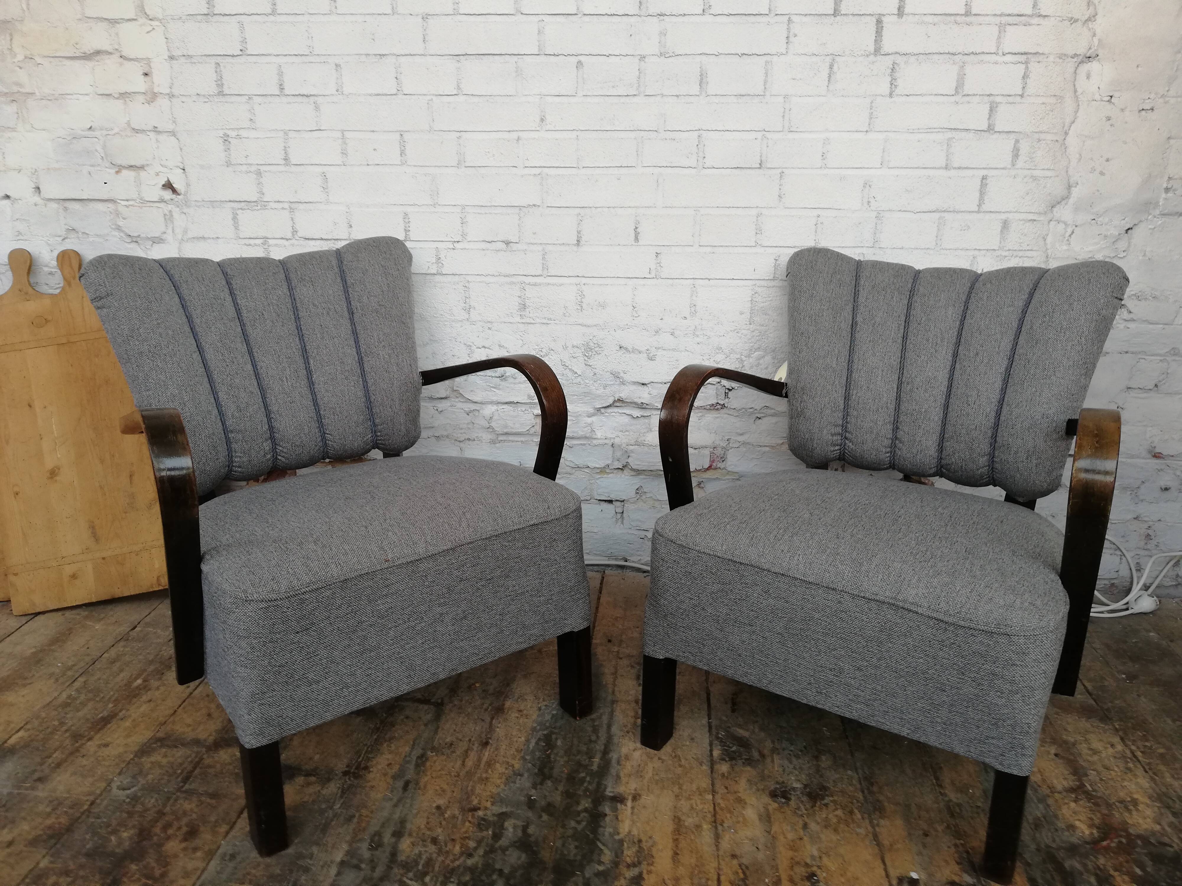 Pair of Halabala cocktail armchair, Czech, 1940