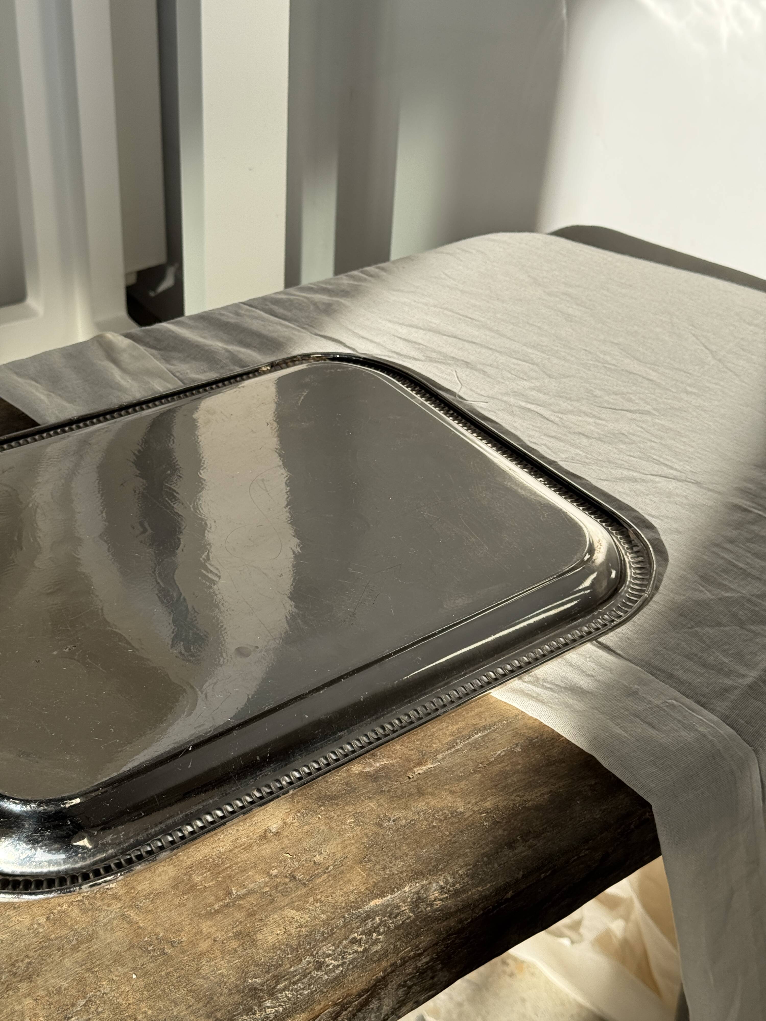 Vintage engraved rectangular platter 31x41
