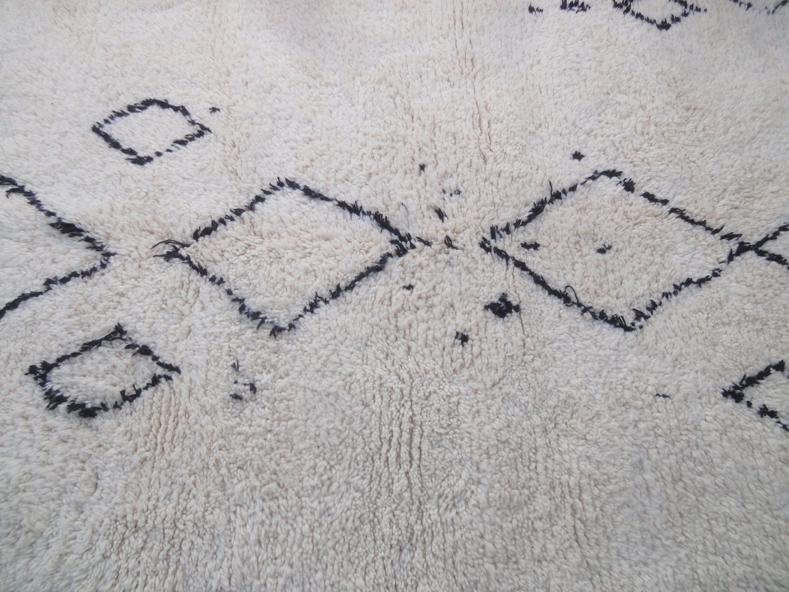 Carpet beni ourain 237 x 148 cm