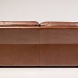 Poltrona Frau Petronio Sofa