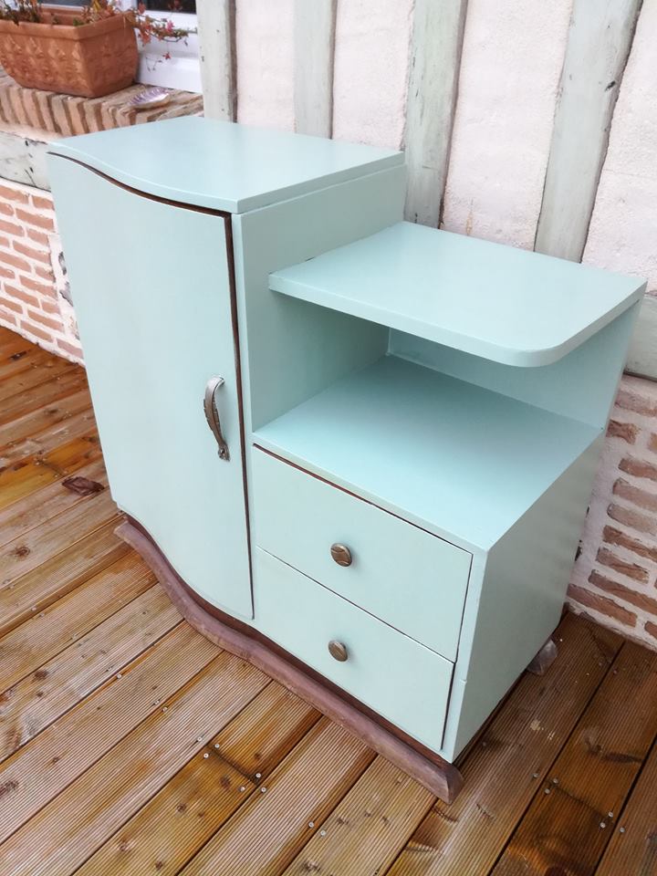 Asymmetrical furniture