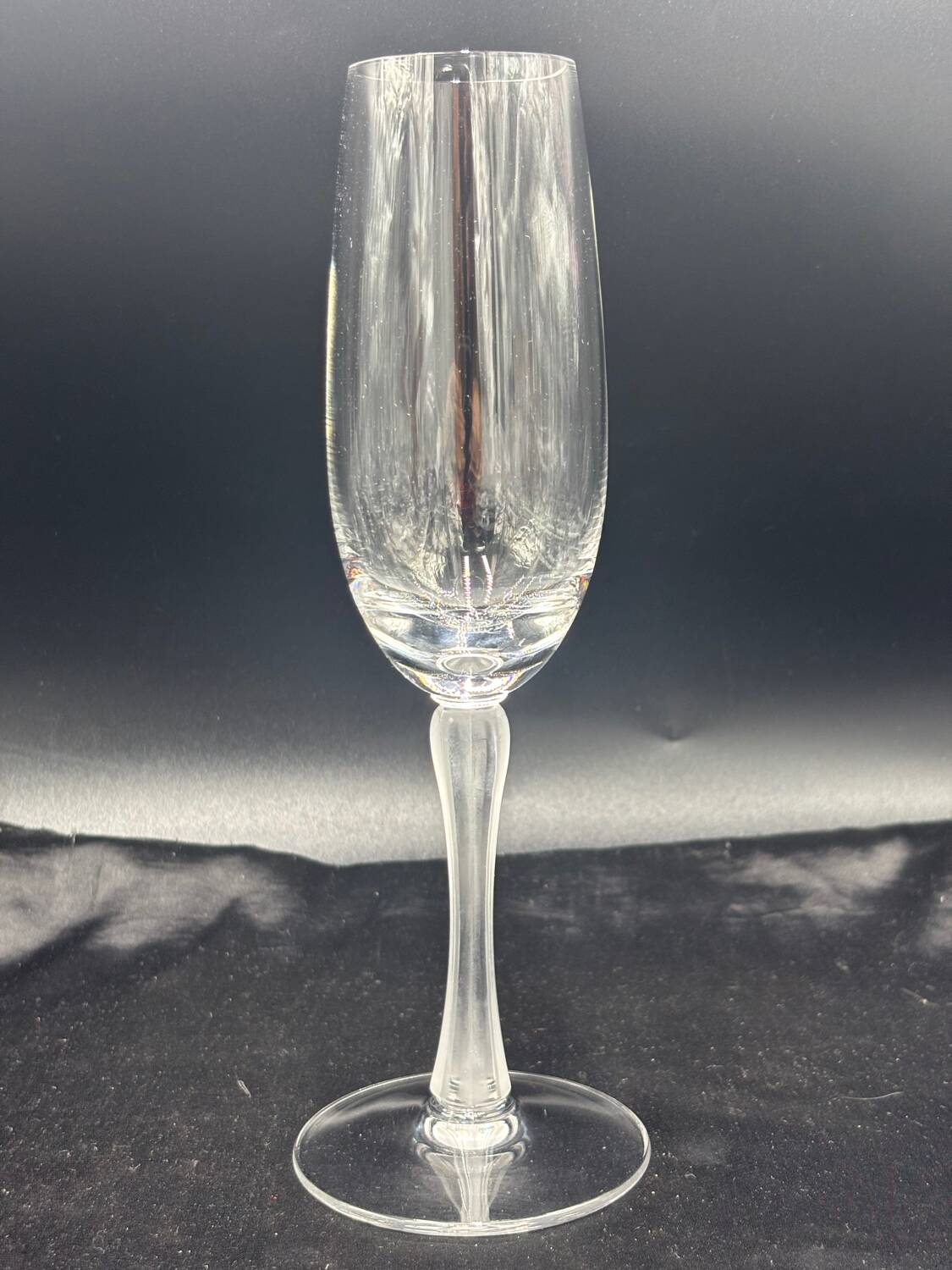 Lalique Royal signed champagne flutes