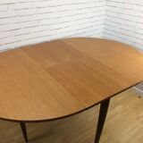 Scandinavian round table