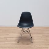 DSR chair by Charles & Ray Eames, Vitra