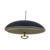 Californiapendel suspension by Louis Poulsen