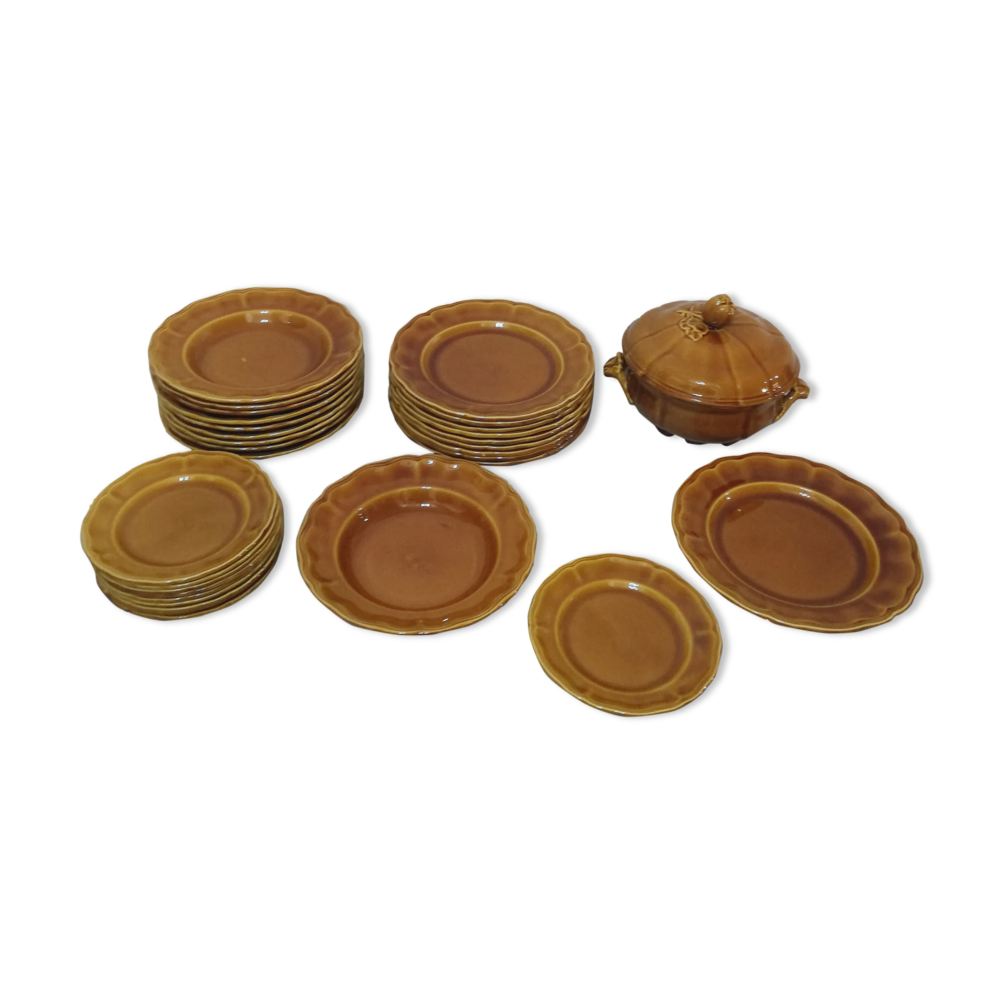 Service 32 pieces Lunéville model Elysée