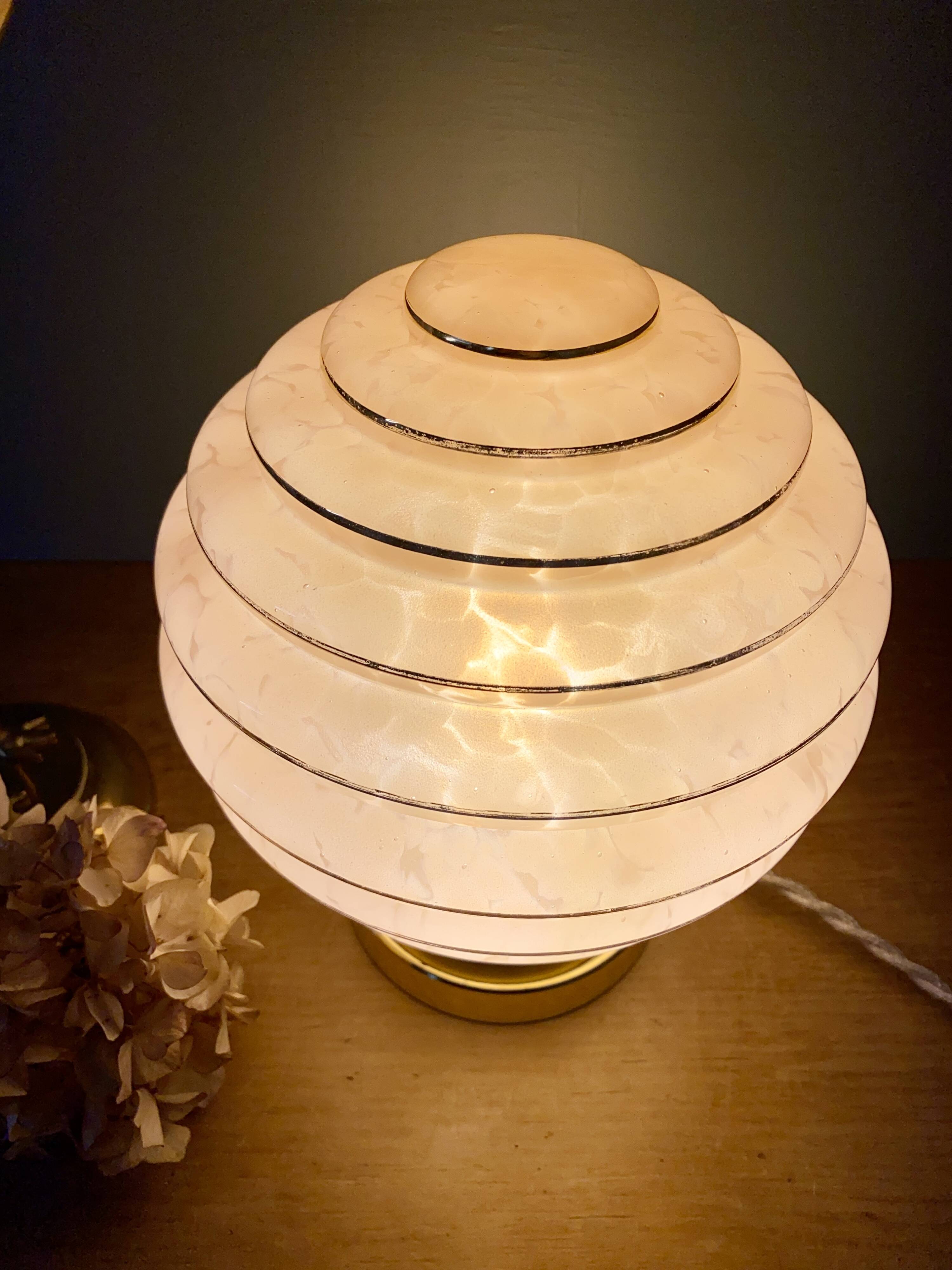 Vintage art deco globe table lamp in pink and gold Clichy glass