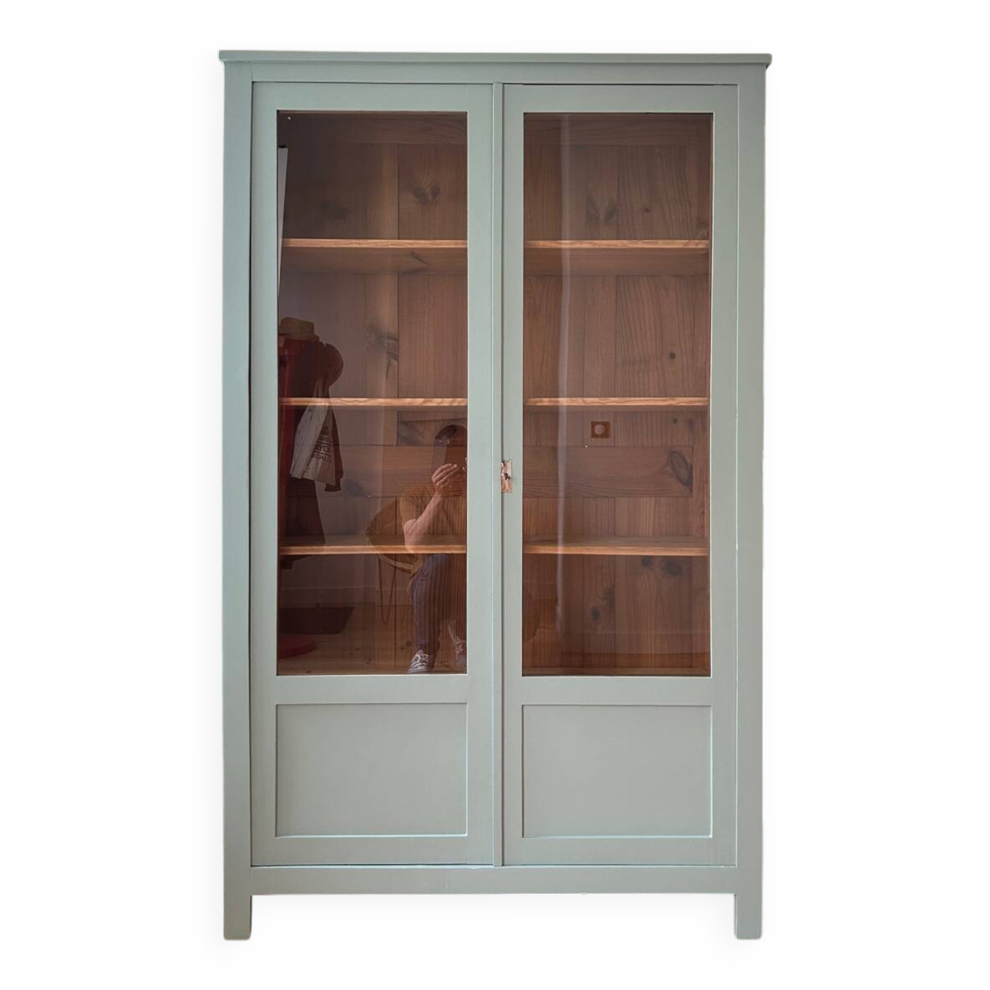 Parisian glass cabinet (renovated)