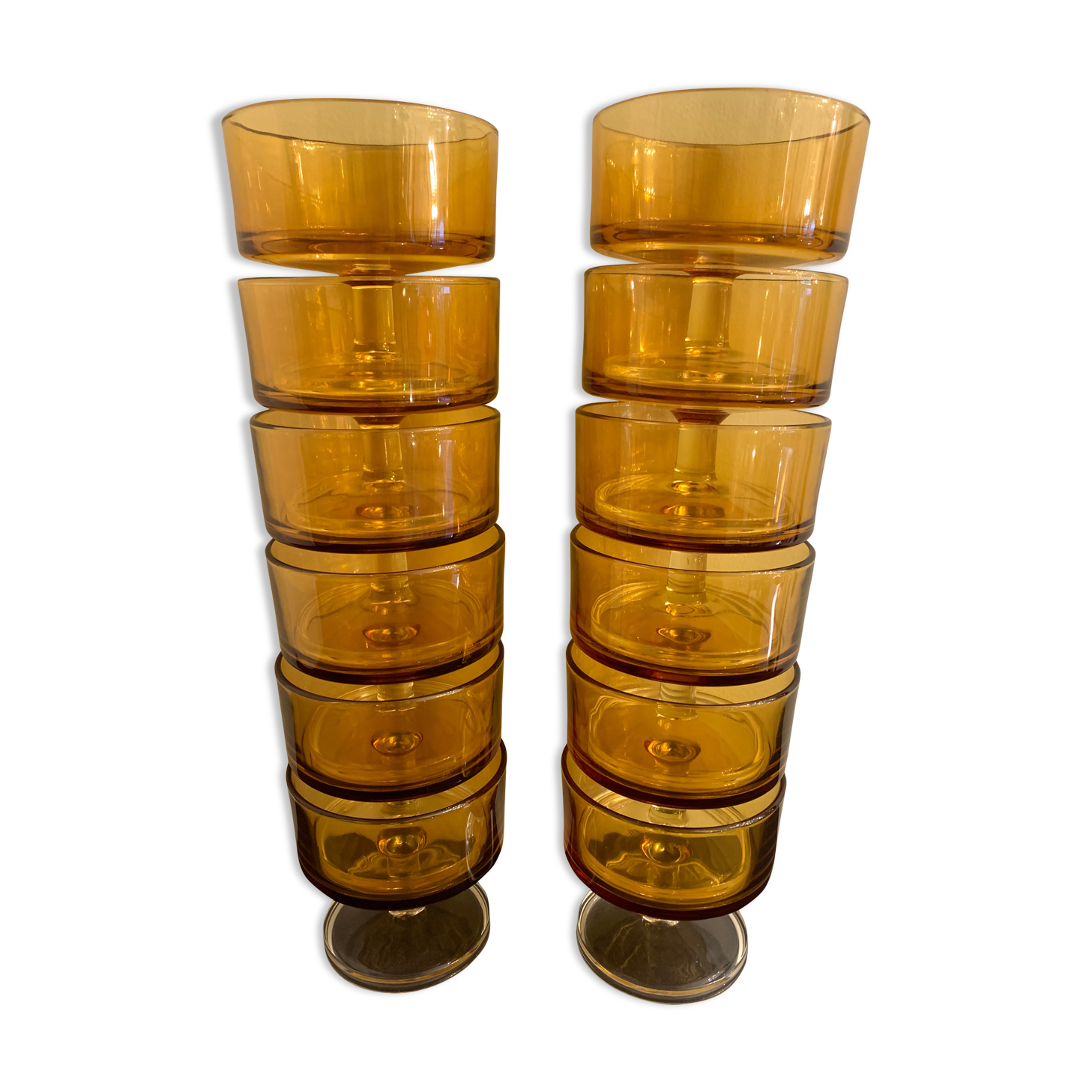 12 Luminarc cups in orange glass, France, 1970