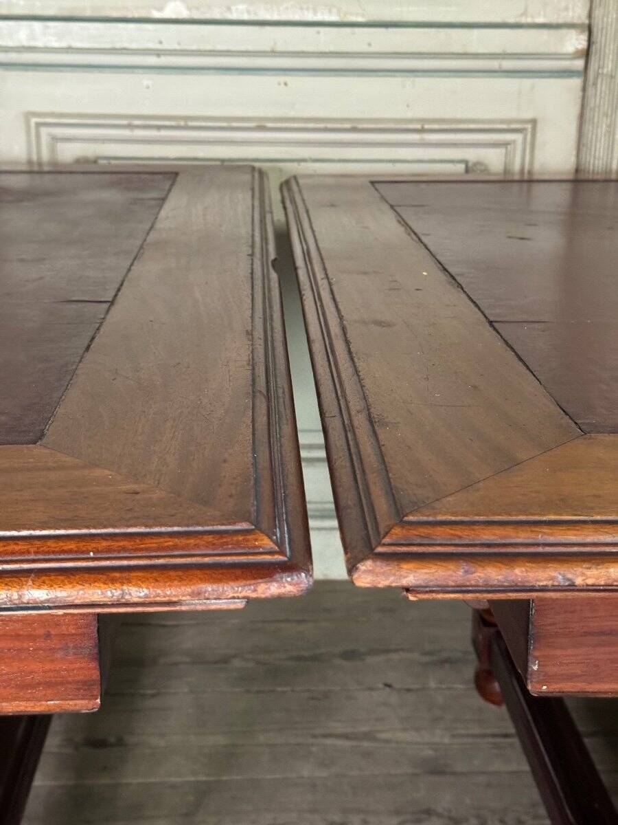 Paire de tables de bibliothèque en acajou, vers 1880
