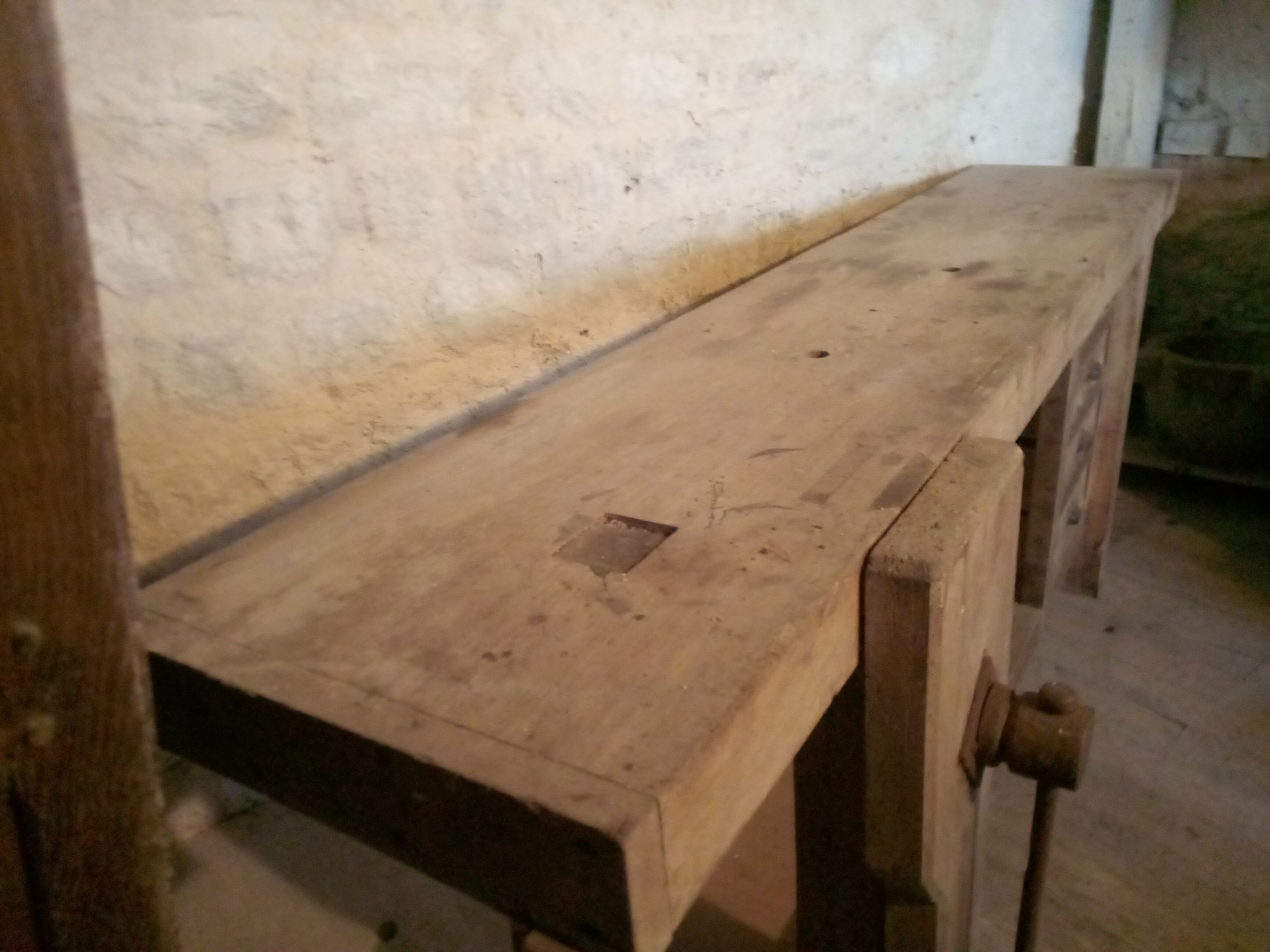 Established primitive console